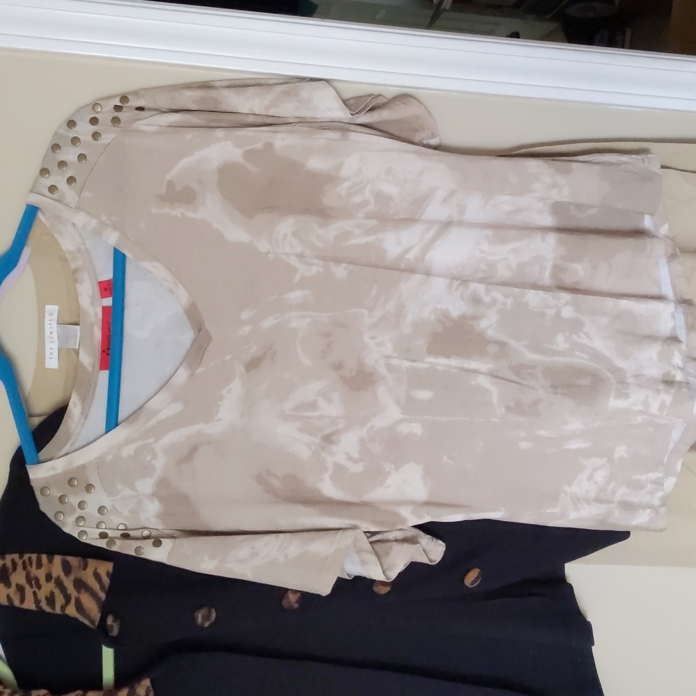 Rayon/span vneck NWOT